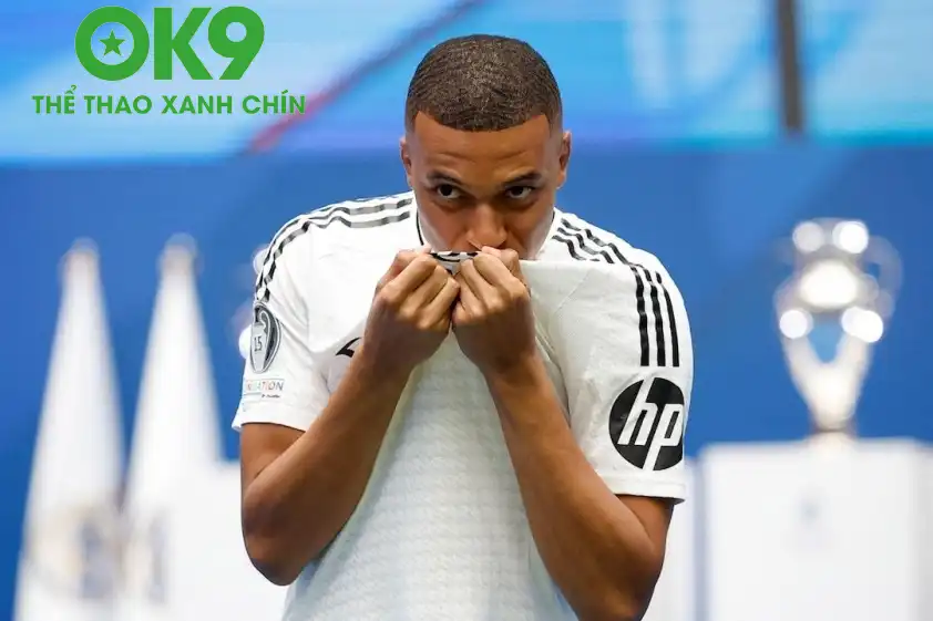 Mbappe đã có một mùa giải ra mắt đầy ấn tượng trong màu áo Real Madrid. Ảnh: Reuters
