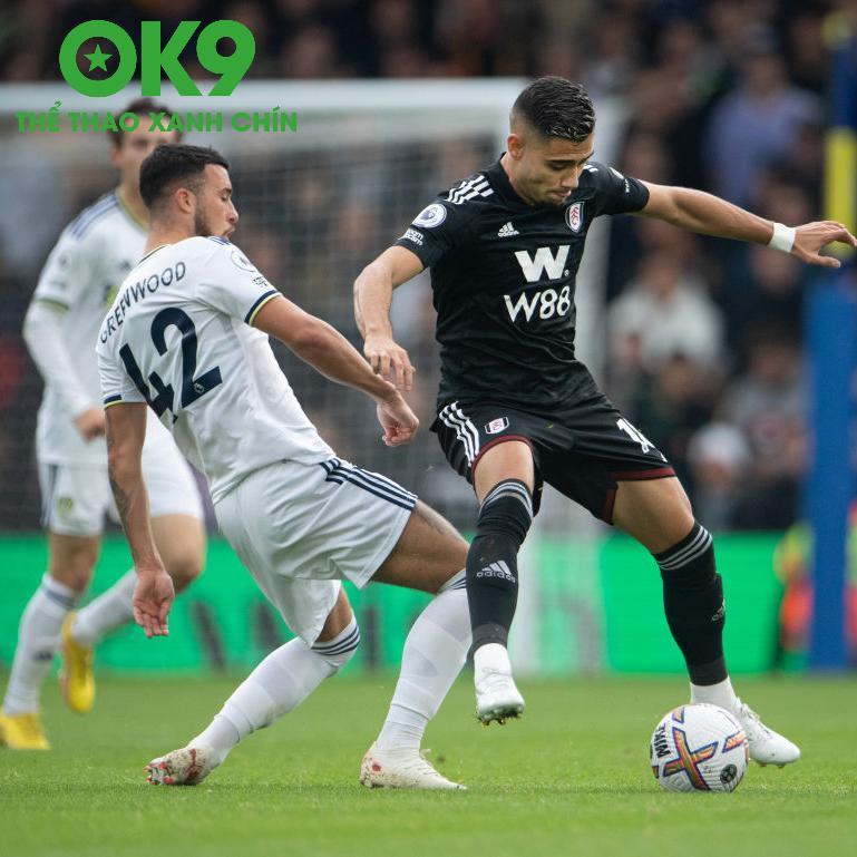 Fulham Vật Lộn Tìm Chiến Thắng, Leeds Giữ Nhịp Trận Đấu
